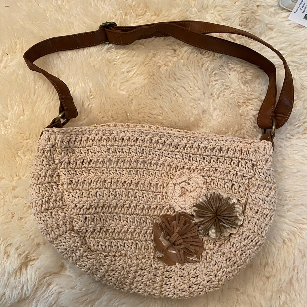 NWOT Aldo cream crochet purse